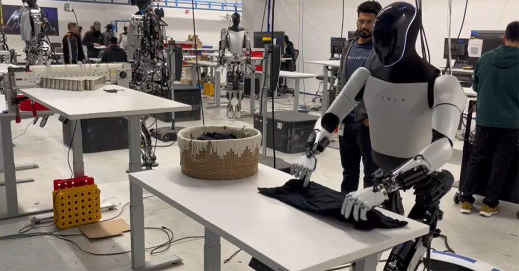 特斯拉推出全新人形機器人Optimus 未來有望取代工廠人力。