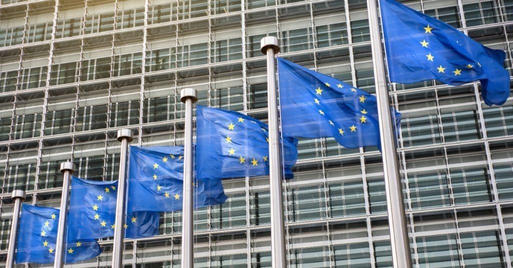 歐盟法規《數位營運韌性法》於2023年1月16日生效，並定於2025年1月17日開始實施。
