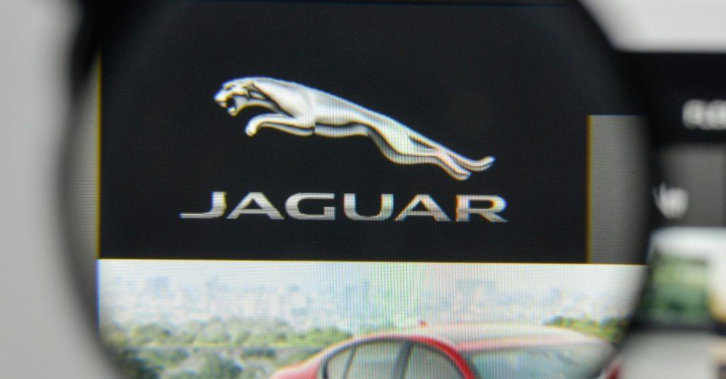 英國豪華汽車Jaguar推出全新概念「無後窗」電動車引起熱議。