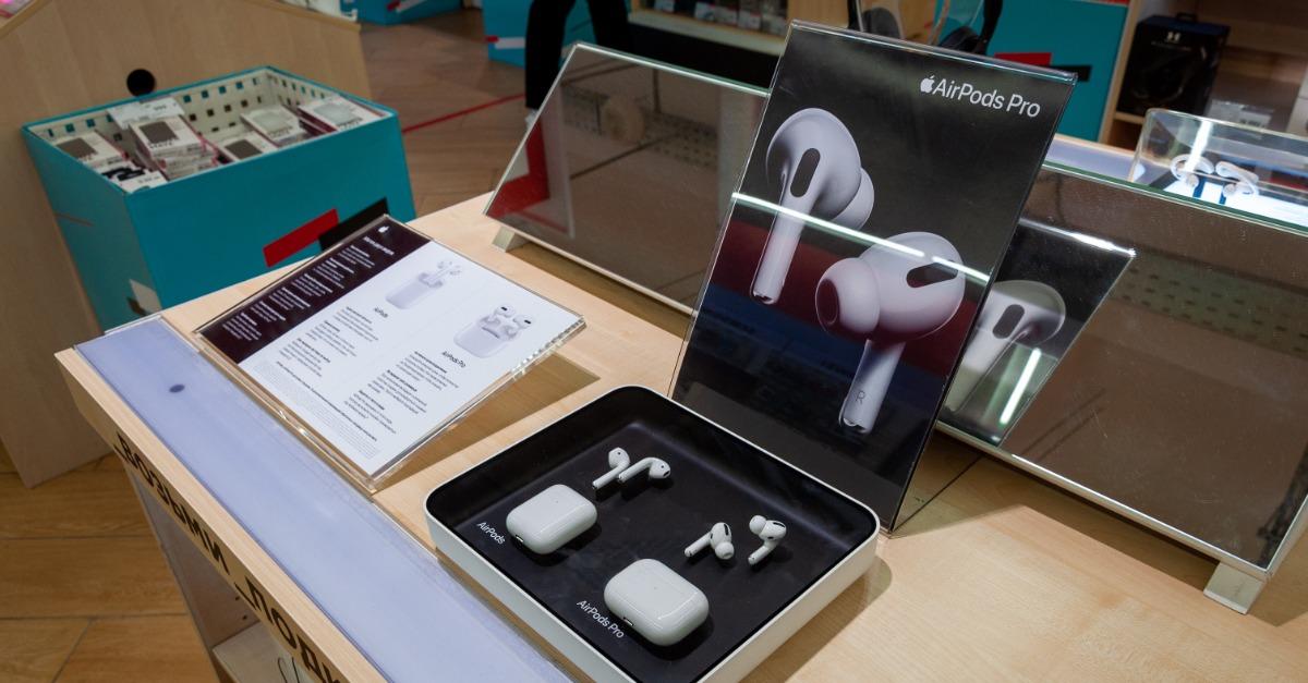 AirPods Pro 2的三大專屬功能，對於那些需要高效噪音取消、聽力保護和更長電池壽命的用戶來說，無疑是一項超值投資。