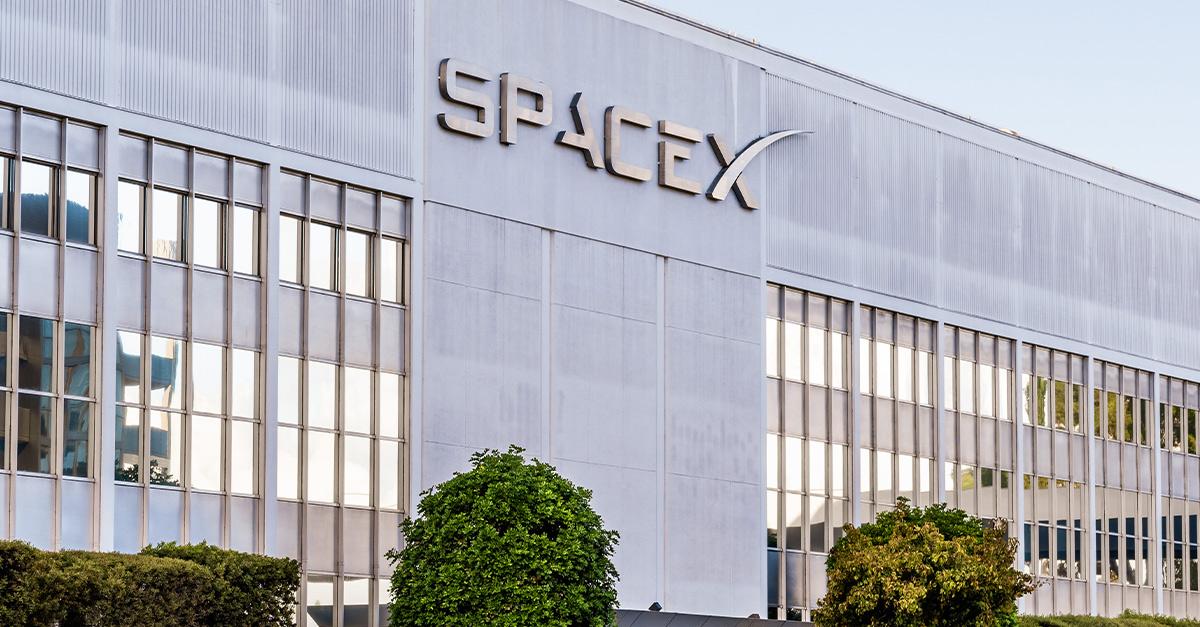 SpaceX星艦計畫在即將展開的星艦火箭測試飛行中，嘗試發射10顆SpaceX星鏈（Starlink）模擬衛星送入軌道。